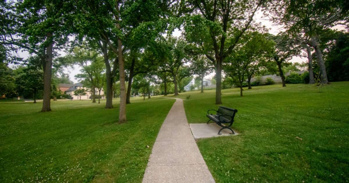 A walking path in Burlington Park in Hinsdale, IL